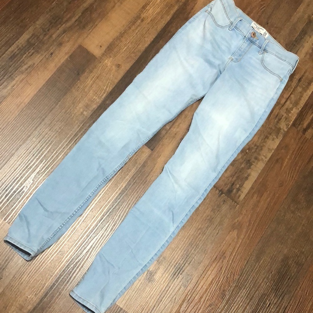 Abercrombie kids super skinny jeans